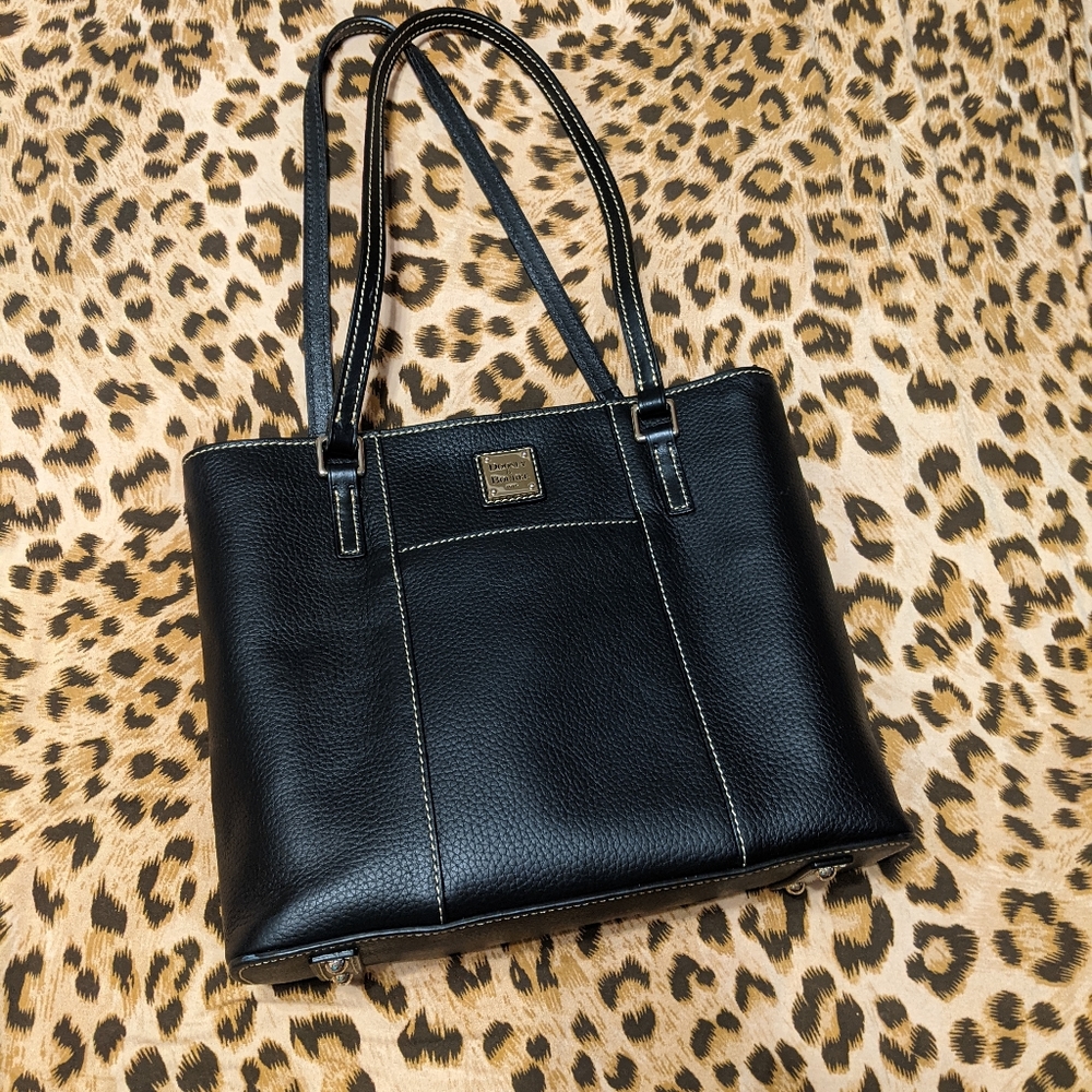 Authentic Dooney & Bourke Purse